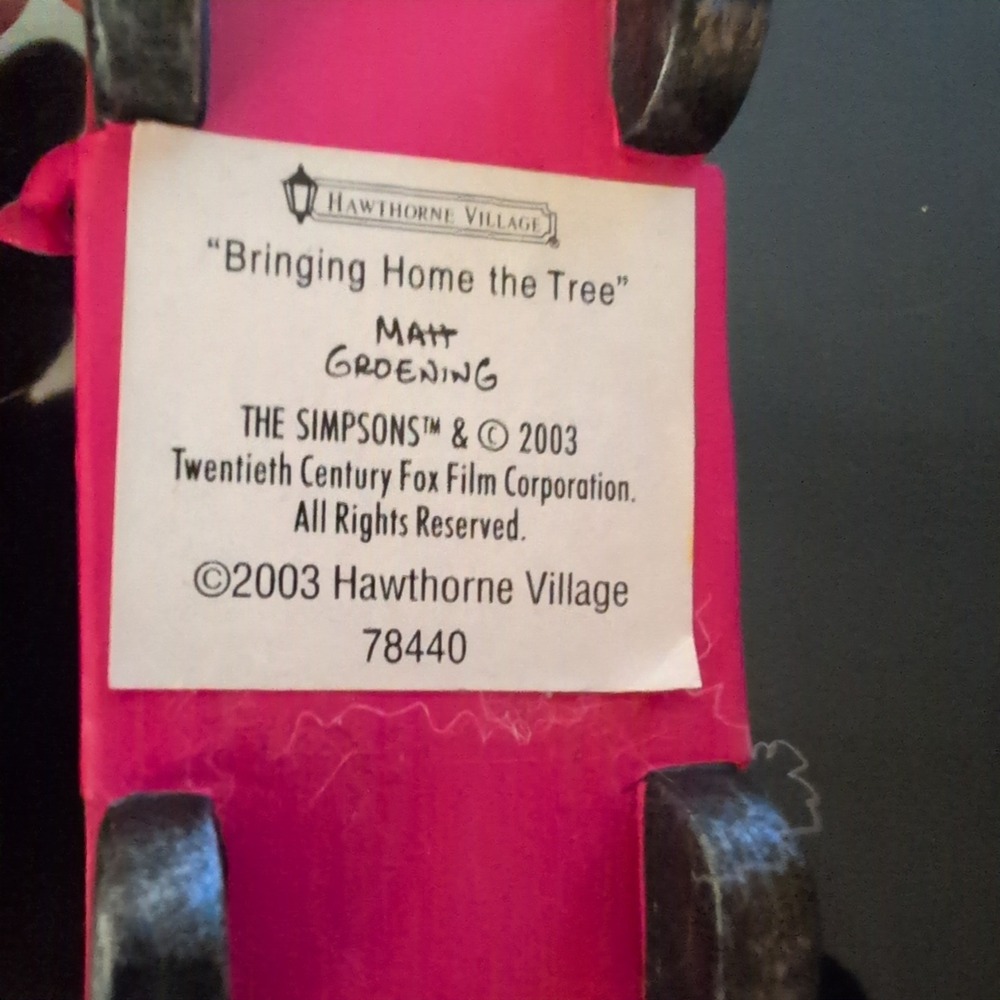 Hawthorne Village Simpsons Bringing Home the Tree Pink Car Figurine 78440 - Picture 4 of 5